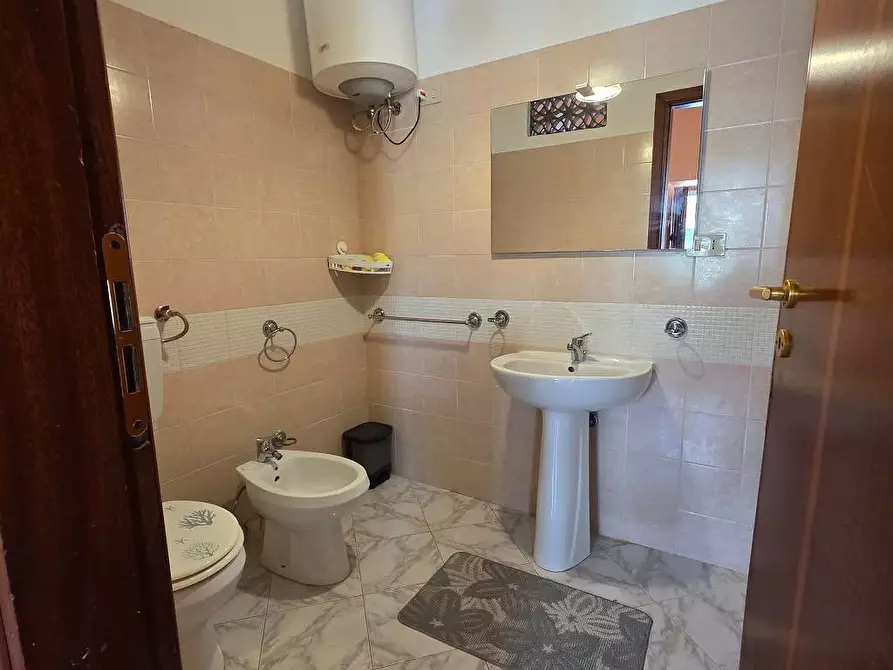 Immagine 9 di Appartamento in affitto  in Piazza Pietro Venuti 6 a Cinisi