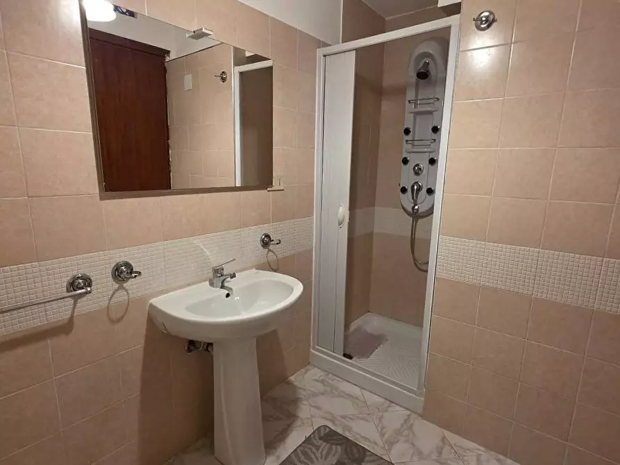 Immagine 10 di Appartamento in affitto  in Piazza Pietro Venuti 6 a Cinisi