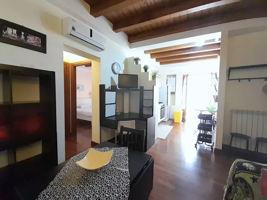 Immagine 6 di Appartamento in affitto  in Via Matteo Bonello 49 a Palermo