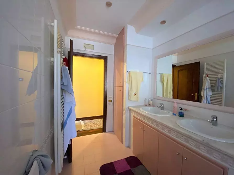 Immagine 41 di Villa in vendita  in Stradale Bellolampo 4700 a Palermo