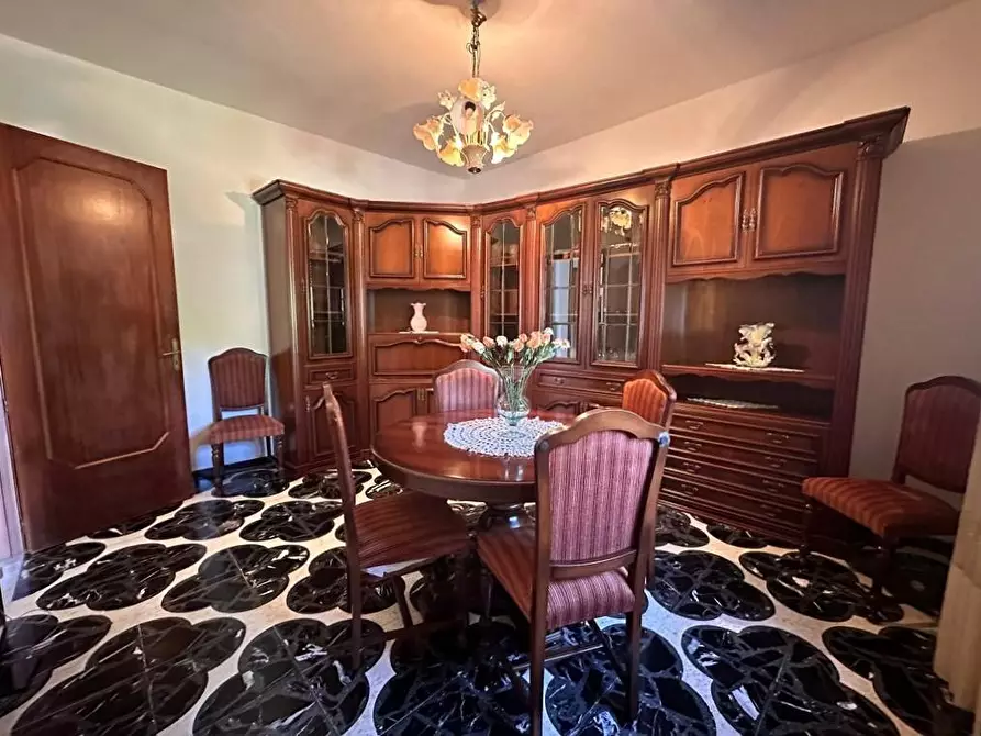 Immagine 4 di Villa in vendita  in Contrada Fiumara 40 a Tortorici