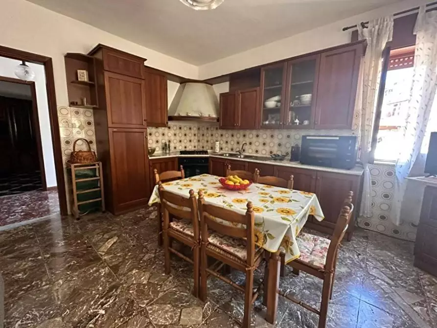 Immagine 13 di Villa in vendita  in Contrada Fiumara 40 a Tortorici