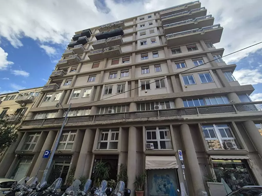 Immagine 16 di Ufficio in vendita  in Via Briuccia 52 a Palermo