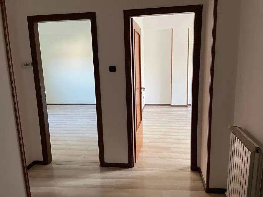 Immagine 3 di Appartamento in vendita  in VIALE DE FILIPPIS a Catanzaro