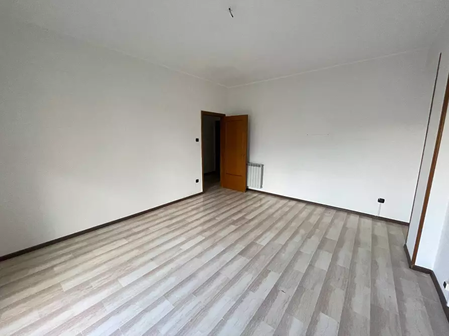 Immagine 4 di Appartamento in vendita  in VIALE DE FILIPPIS a Catanzaro