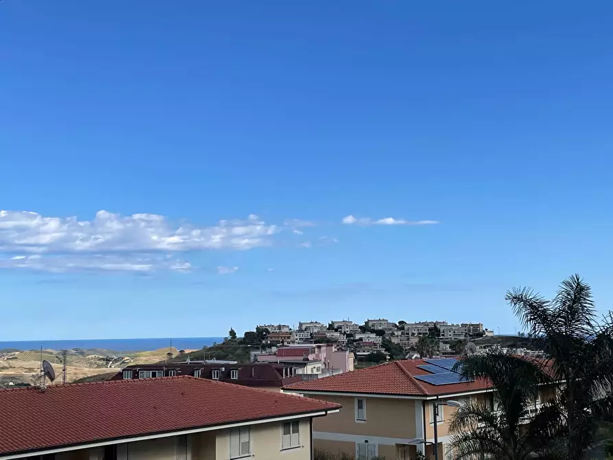 Immagine 8 di Appartamento in vendita  in VIALE DE FILIPPIS a Catanzaro