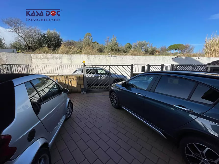 Immagine 26 di Villa in vendita  in Via Juzzolino a Amaroni