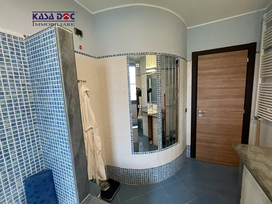 Immagine 13 di Villa in vendita  in Via Paolo Orsi a Catanzaro