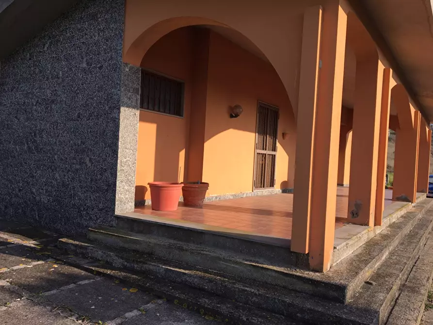 Immagine 19 di Villa in vendita  in Via Solferino a Catanzaro