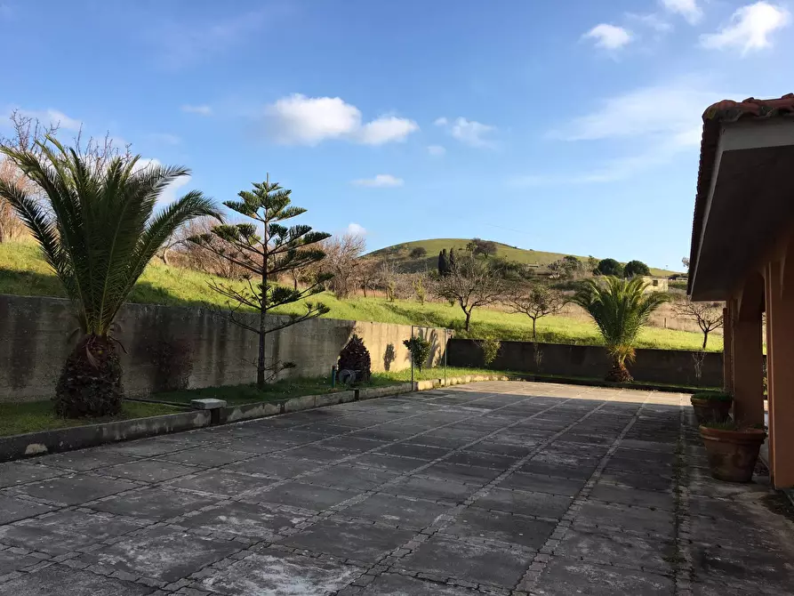 Immagine 20 di Villa in vendita  in Via Solferino a Catanzaro
