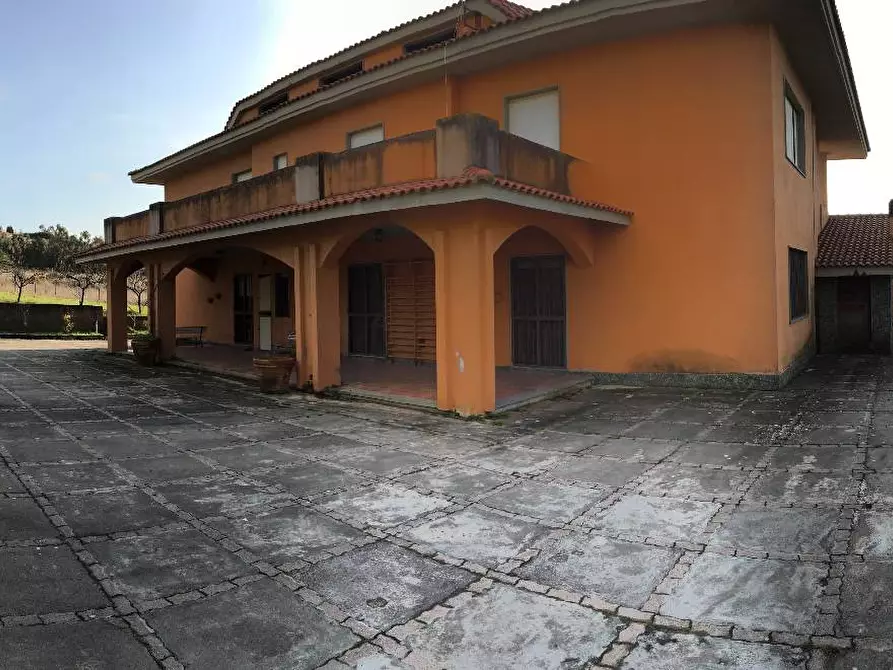 Immagine 21 di Villa in vendita  in Via Solferino a Catanzaro