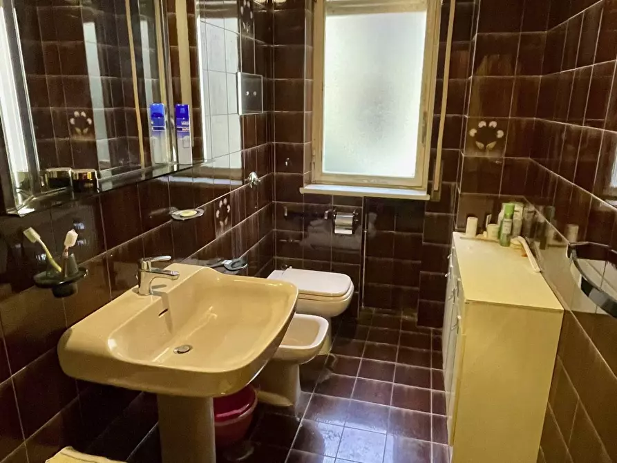 Immagine 4 di Appartamento in vendita  in Via Bruno Chimirri a Catanzaro