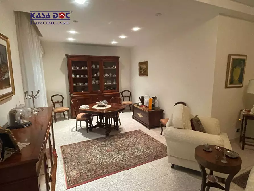 Immagine 3 di Appartamento in vendita  in Via Giuseppe Schiavi a Catanzaro