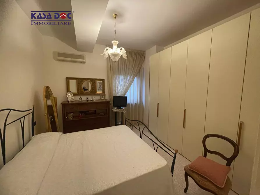 Immagine 10 di Appartamento in vendita  in Via Giuseppe Schiavi a Catanzaro