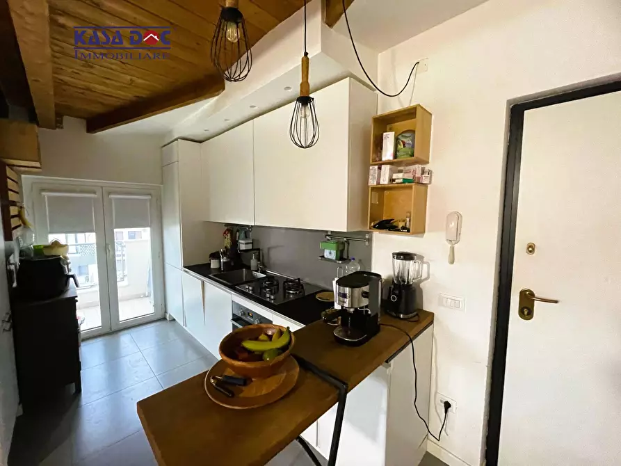 Immagine 1 di Appartamento in vendita  in Via Ferruccio Fregola a Catanzaro