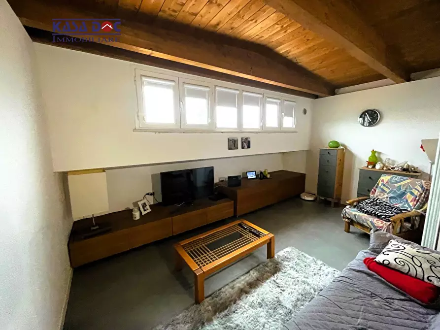 Immagine 5 di Appartamento in vendita  in Via Ferruccio Fregola a Catanzaro