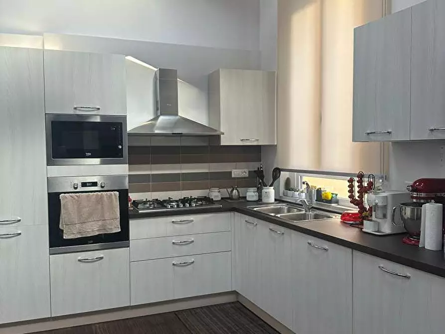 Immagine 7 di Appartamento in vendita  in VIA GIAN FRANCESCO PAPARO a Catanzaro