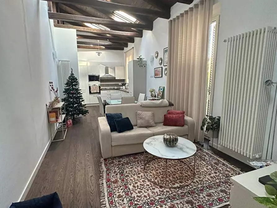 Immagine 4 di Appartamento in vendita  in VIA GIAN FRANCESCO PAPARO a Catanzaro