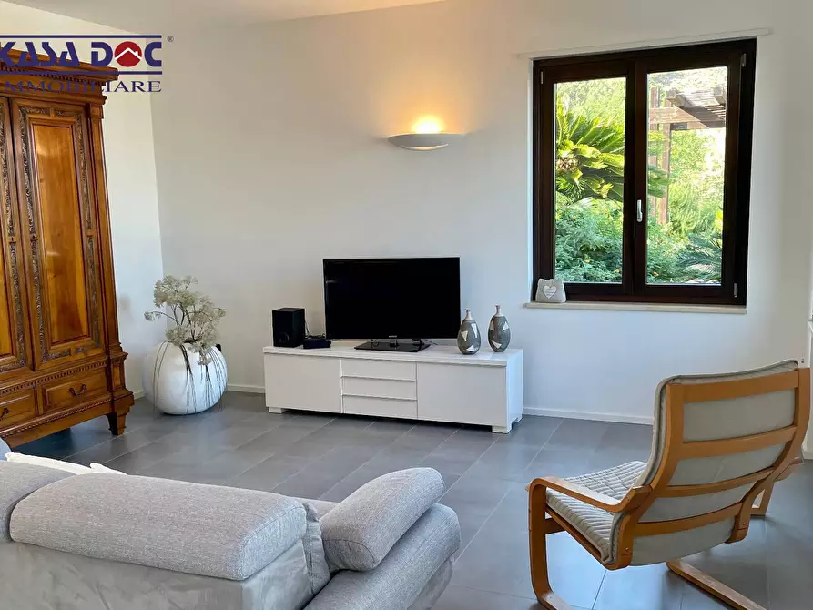 Immagine 14 di Villa in vendita  in Via M. A. Cassiodoro a Soverato