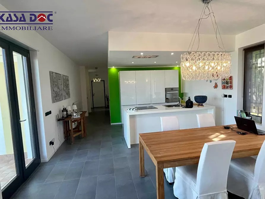 Immagine 15 di Villa in vendita  in Via M. A. Cassiodoro a Soverato