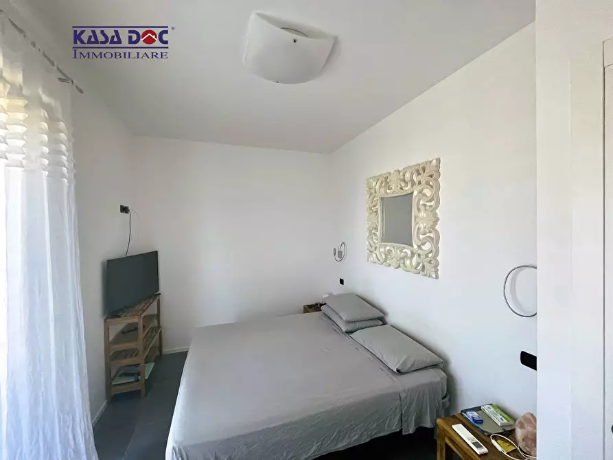 Immagine 20 di Villa in vendita  in Via M. A. Cassiodoro a Soverato