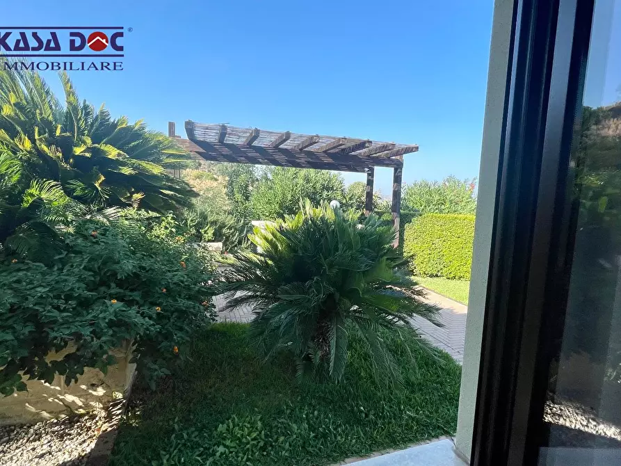 Immagine 5 di Villa in vendita  in Via M. A. Cassiodoro a Soverato