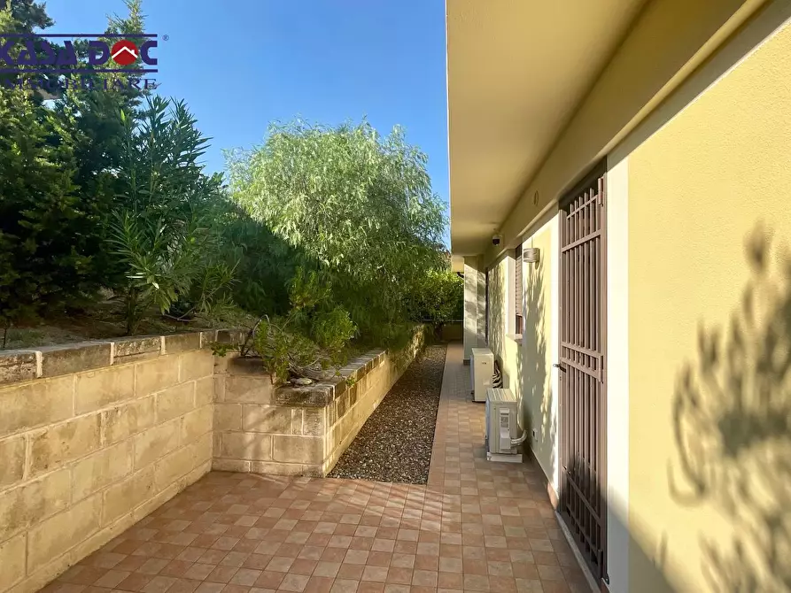 Immagine 29 di Villa in vendita  in Via M. A. Cassiodoro a Soverato