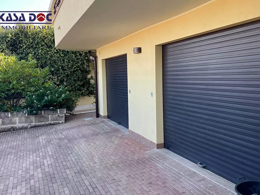 Immagine 36 di Villa in vendita  in Via M. A. Cassiodoro a Soverato