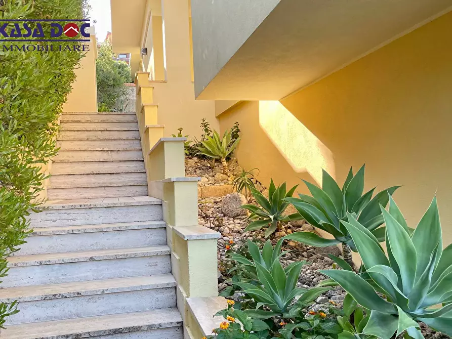 Immagine 38 di Villa in vendita  in Via M. A. Cassiodoro a Soverato