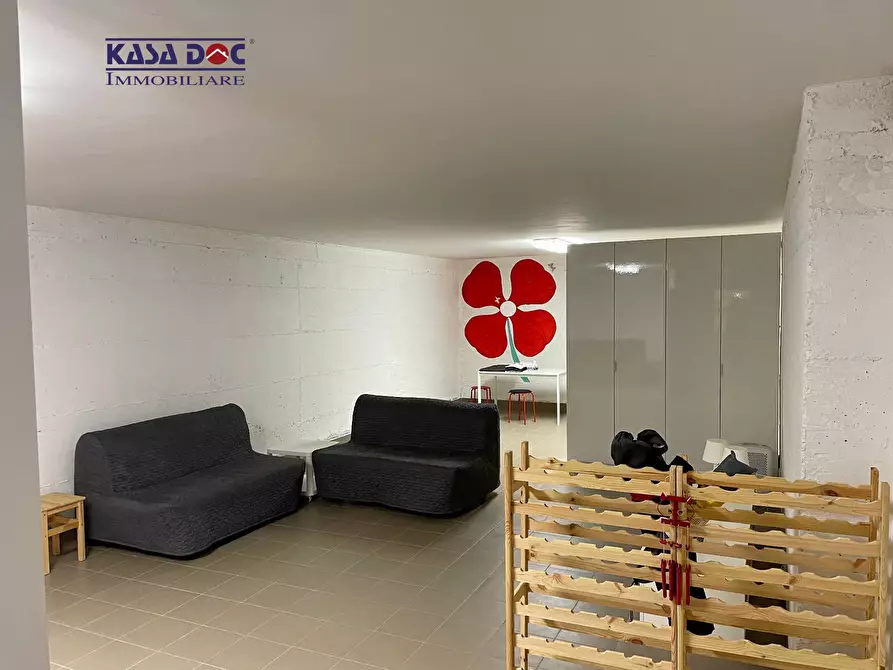 Immagine 40 di Villa in vendita  in Via M. A. Cassiodoro a Soverato