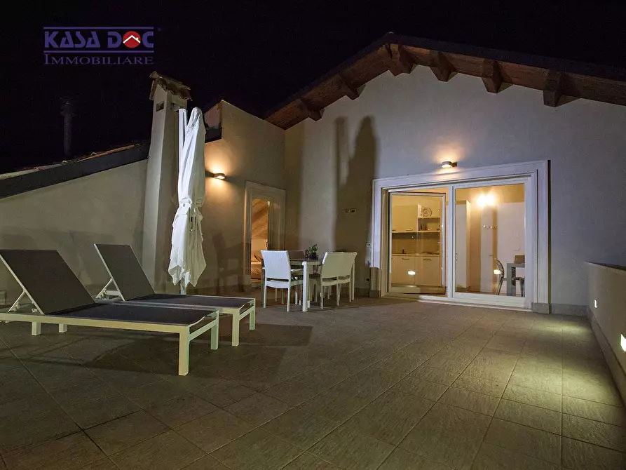 Immagine 15 di Appartamento in vendita  in Piazza Giacomo Matteotti a Amaroni