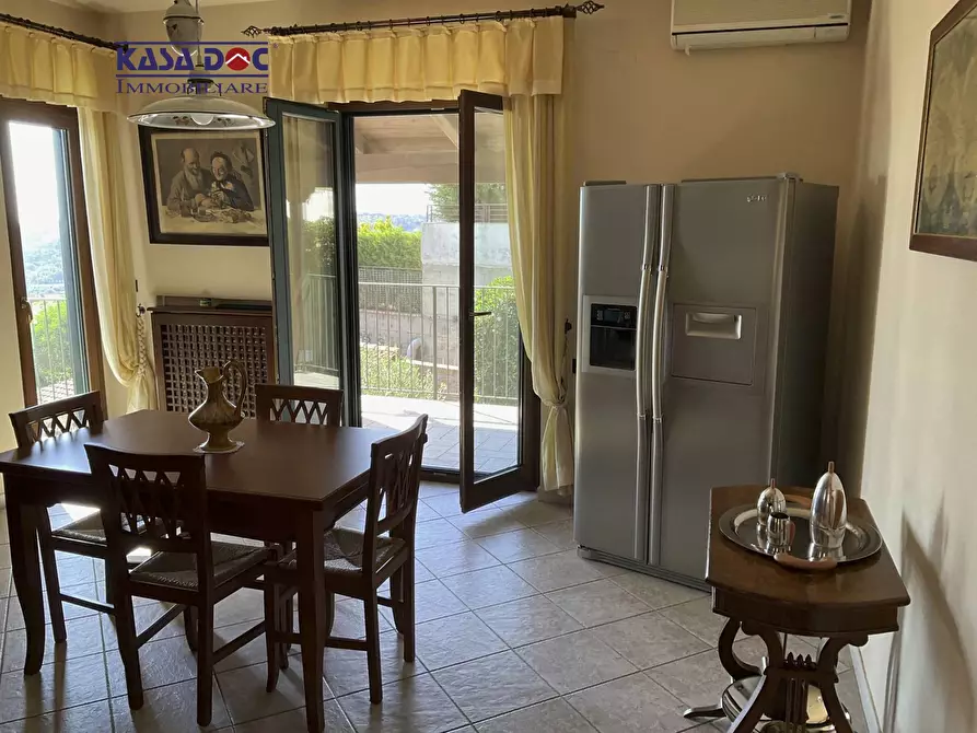 Immagine 20 di Villa in vendita  in Via M. A. Cassiodoro a Catanzaro