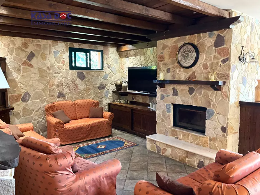 Immagine 41 di Villa in vendita  in Via M. A. Cassiodoro a Catanzaro