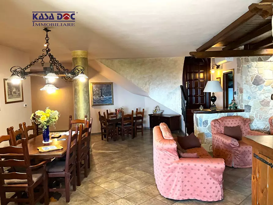 Immagine 44 di Villa in vendita  in Via M. A. Cassiodoro a Catanzaro