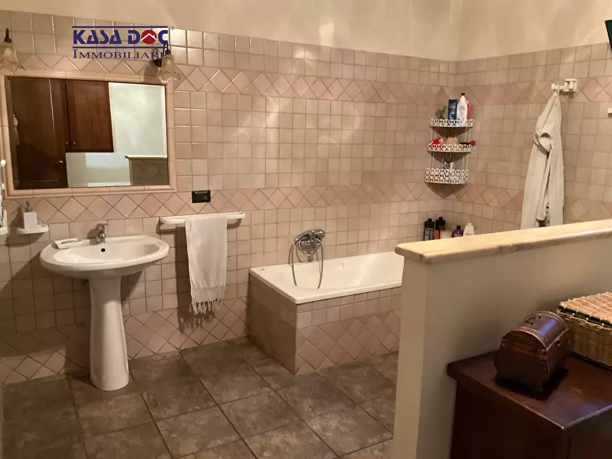 Immagine 49 di Villa in vendita  in Via M. A. Cassiodoro a Catanzaro