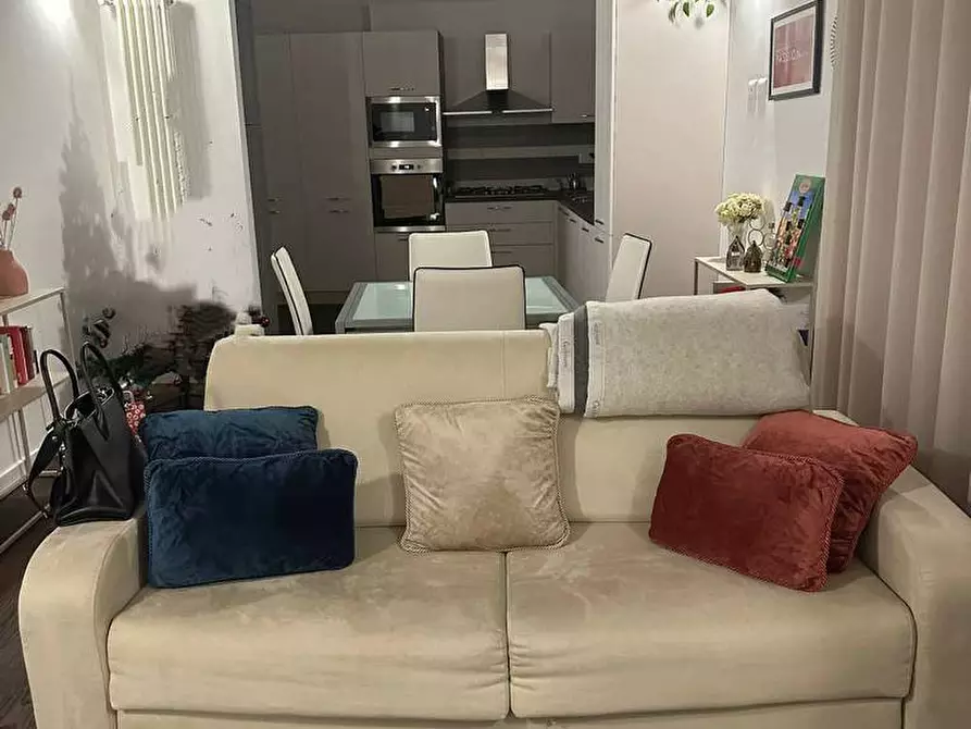 Immagine 6 di Appartamento in affitto  in VIA GIAN FRANCESCO PAPARO a Catanzaro