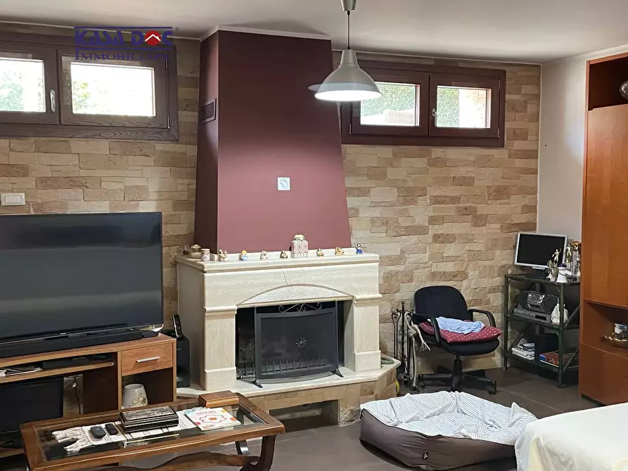 Immagine 22 di Villa in vendita  in Viale Fiume Busento a Catanzaro