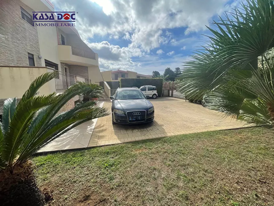 Immagine 26 di Villa in vendita  in Viale Fiume Busento a Catanzaro