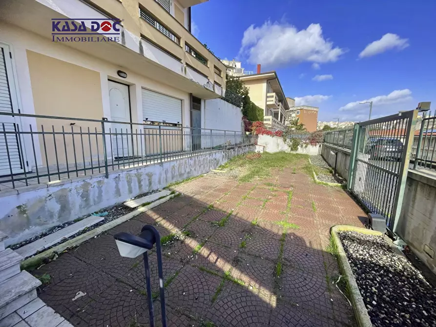 Immagine 5 di Appartamento in affitto  in Via Orsi a Catanzaro