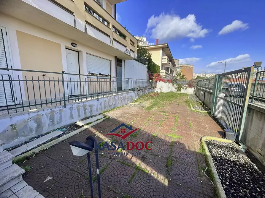 Immagine 5 di Appartamento in affitto  in Via Orsi a Catanzaro