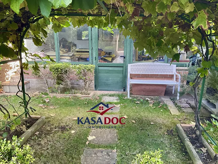 Immagine 7 di Villa in vendita  in Via Lenza a Catanzaro