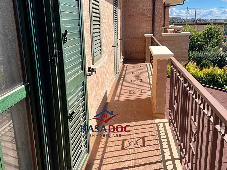 Immagine 16 di Villa in vendita  in Via Lenza a Catanzaro