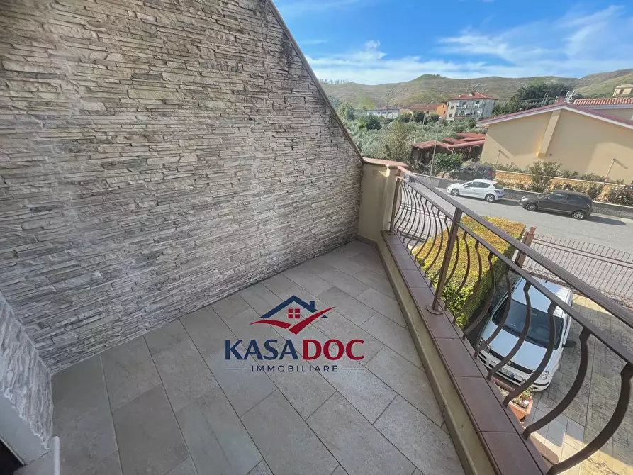 Immagine 12 di Villa in vendita  in Viale Fiume Busento a Catanzaro