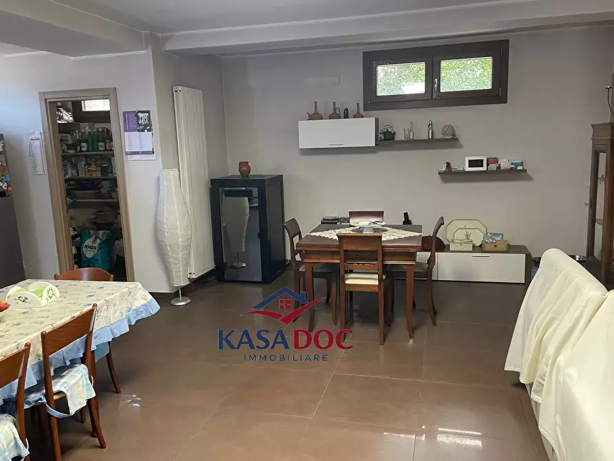 Immagine 20 di Villa in vendita  in Viale Fiume Busento a Catanzaro