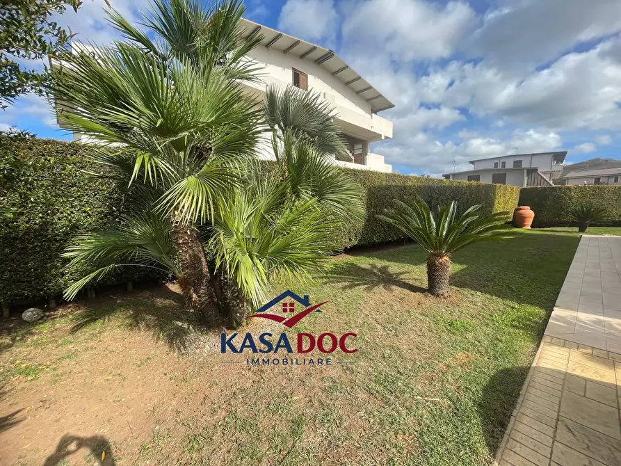 Immagine 25 di Villa in vendita  in Viale Fiume Busento a Catanzaro