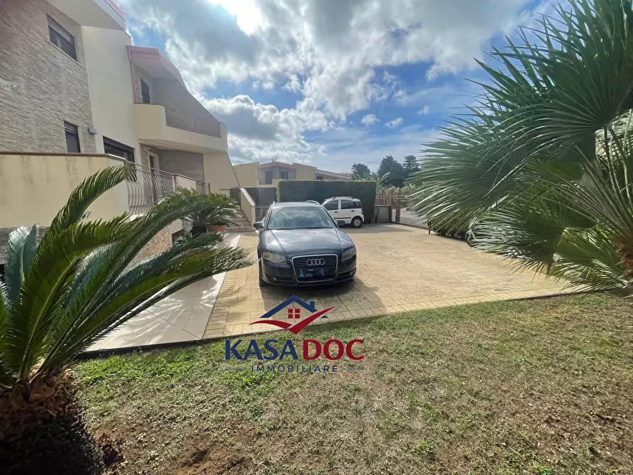 Immagine 26 di Villa in vendita  in Viale Fiume Busento a Catanzaro