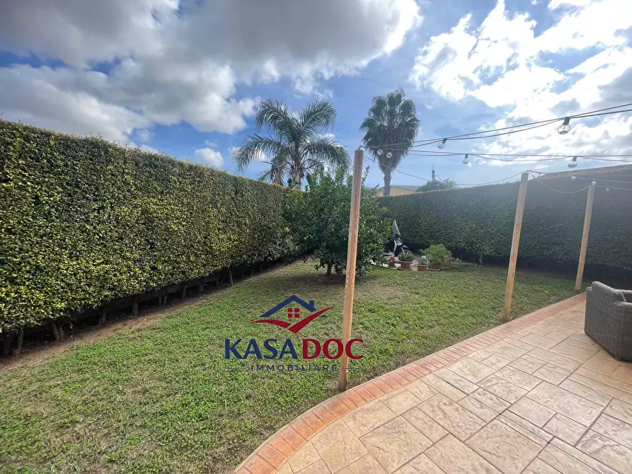 Immagine 30 di Villa in vendita  in Viale Fiume Busento a Catanzaro