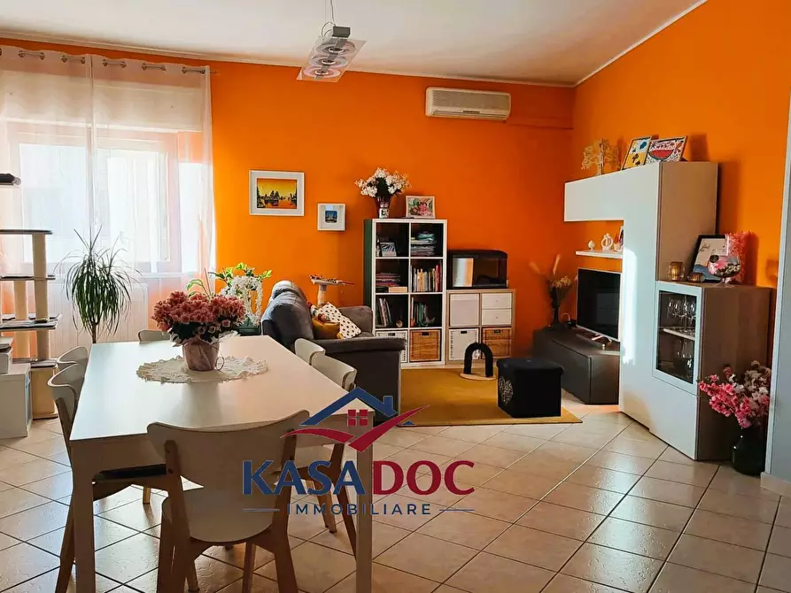 Immagine 1 di Appartamento in vendita  in Viale De Filippis a Catanzaro