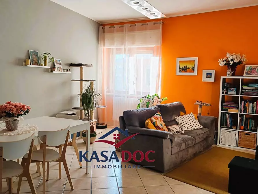 Immagine 4 di Appartamento in vendita  in Viale De Filippis a Catanzaro