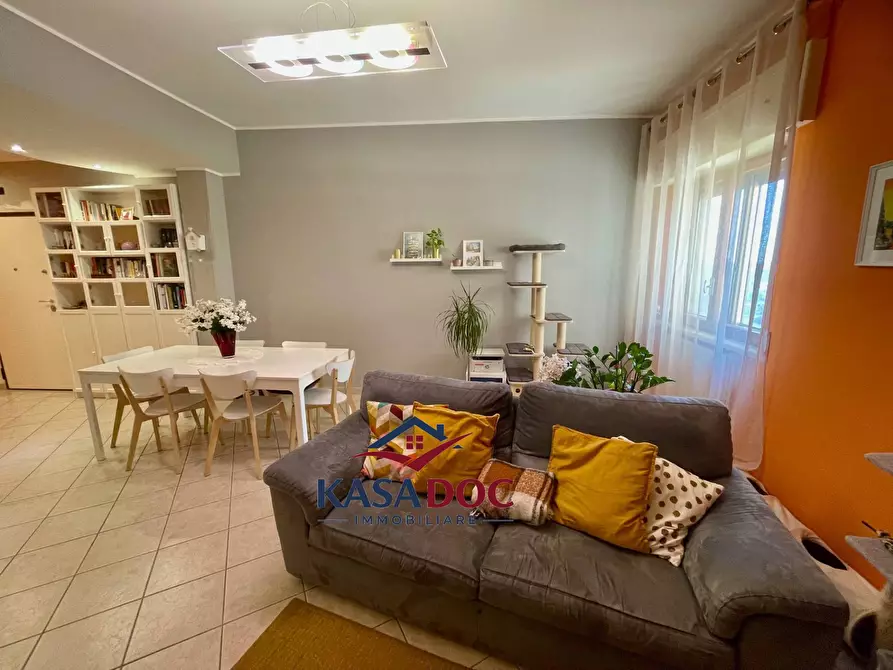 Immagine 5 di Appartamento in vendita  in Viale De Filippis a Catanzaro